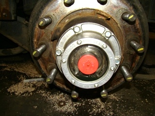 USED REAR TAG AXLE P/N A3121Y2209 FOR SALE