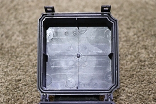 USED RV 31135-0 BUSSMANN FUSE MODULE FOR SALE