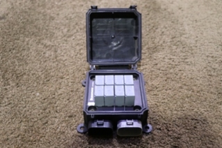 USED 31135-0 BUSSMANN FUSE PANEL RV PARTS FOR SALE