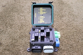 USED BUSSMANN FUSE MODULE 31183-2 RV/MOTORHOME PARTS FOR SALE