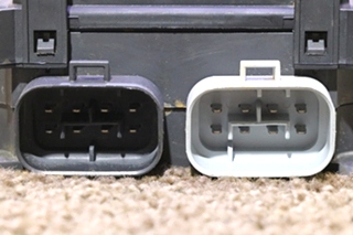 USED RV 31135-0 BUSSMANN FUSE MODULE FOR SALE