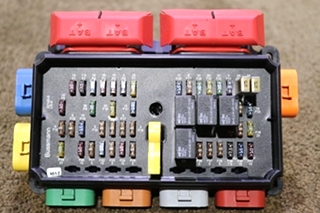 RV/MOTORHOME BUSSMANN FUSE MODULE 32142-0 FOR SALE