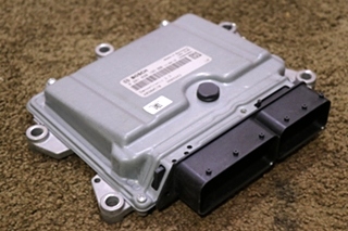 USED 0 281 020 196 BOSCH ECM