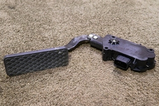 USED TELEFLEX FUEL PEDAL 030G-E0610