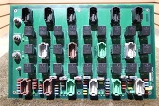 USED MONACO 16623632 / 10103001 | FRONT ELECTRICAL BOX | DISTRIBUTION PANEL